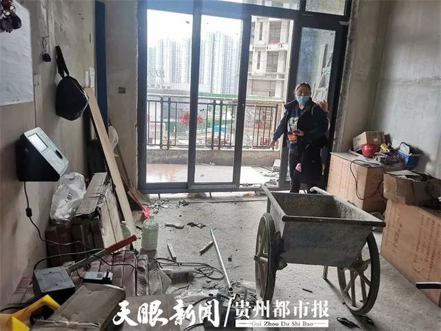 开开心心去收房，结果部分准业主傻眼了：装修有瑕疵，电梯还困人……