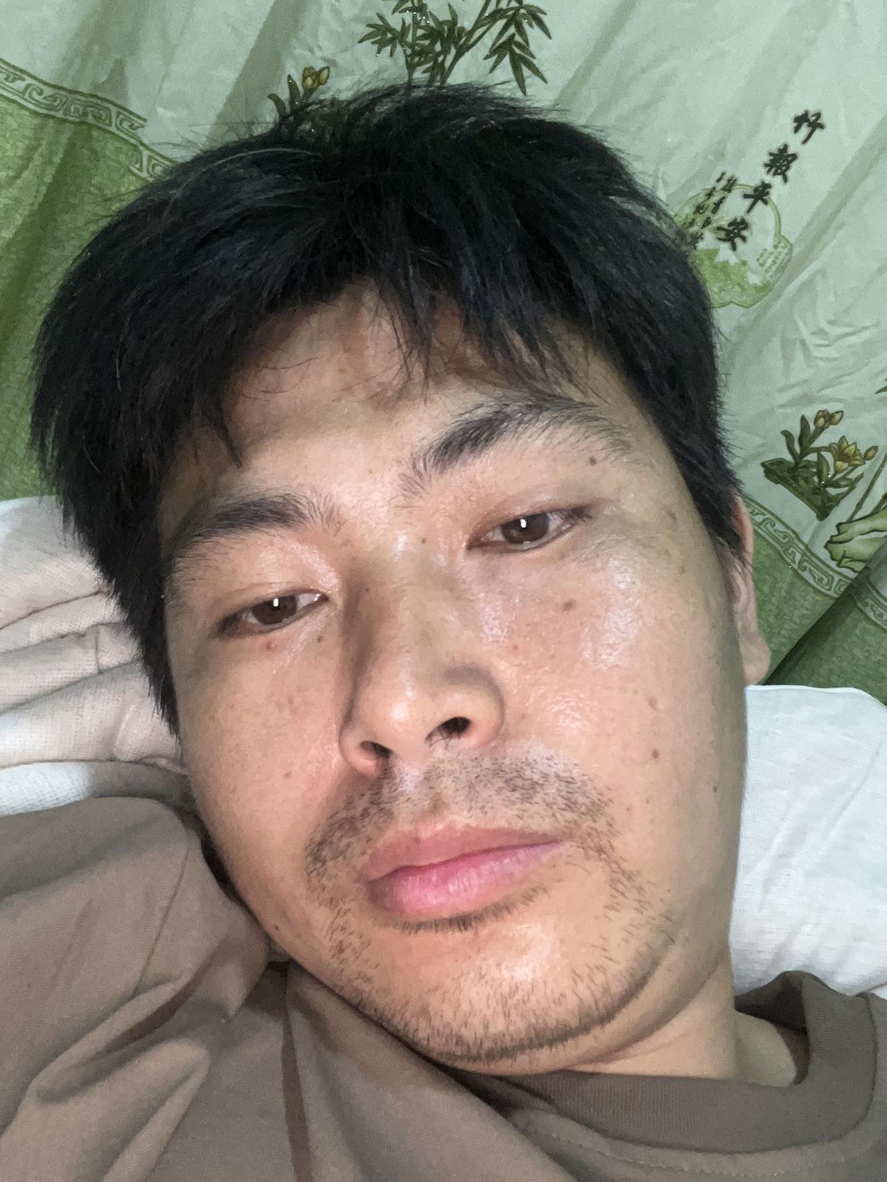 其实当初是我主动跟我爸提，想让他帮我买车的。
可现在，我真的有点后悔了。

我不