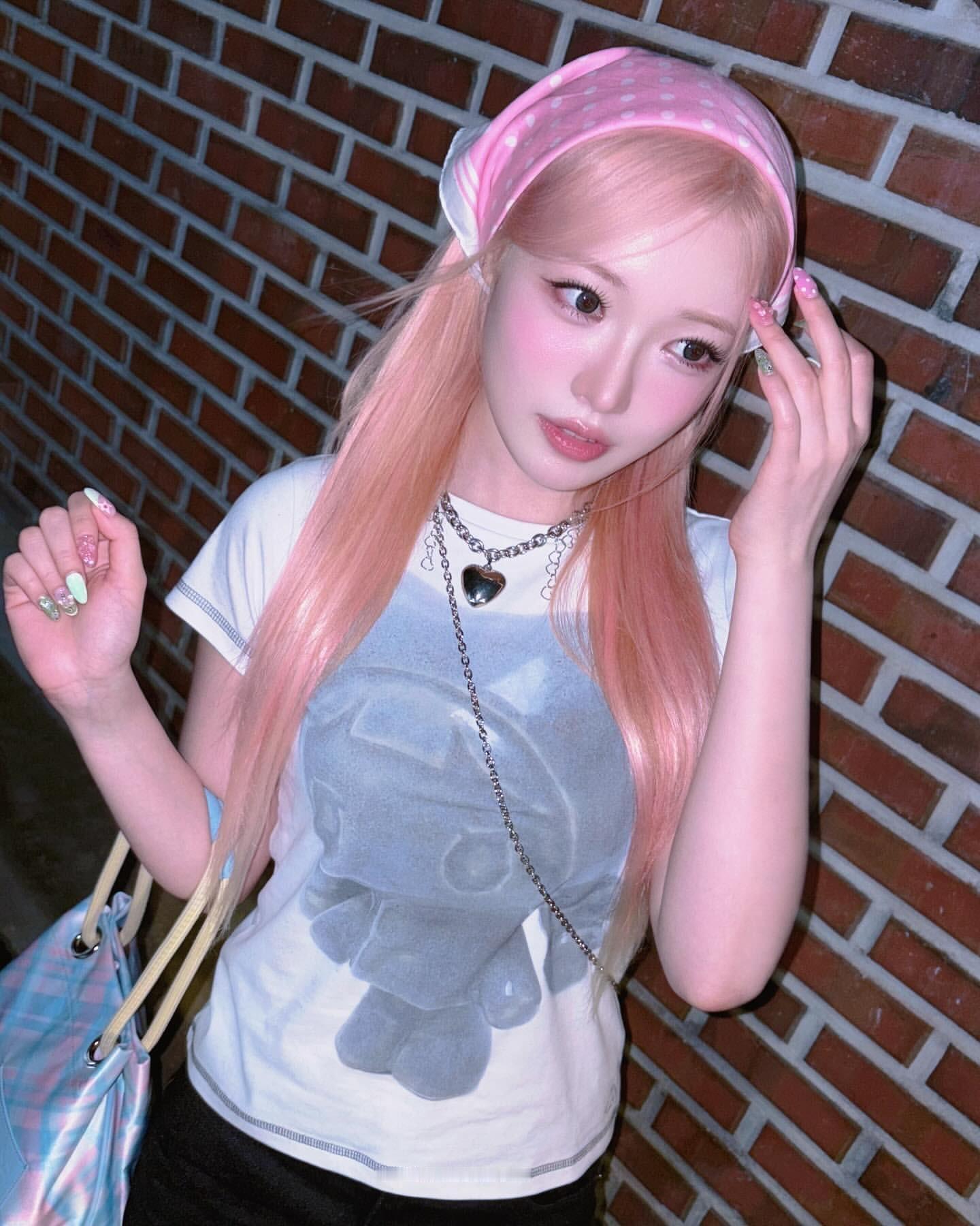 Billlie Haram金夏蓝 💗🎀🐈 ​​​