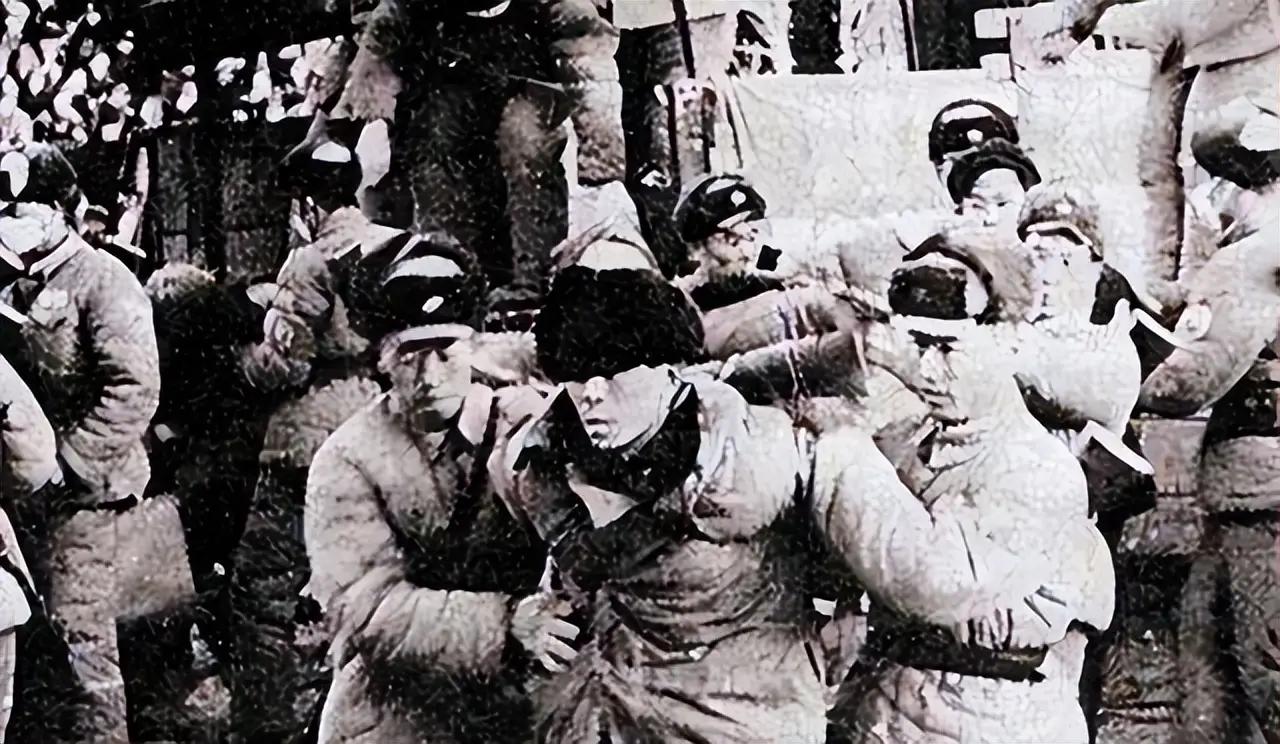 1930年，红军军委书记罗南辉被捕，敌人还没有用刑，他自己就先招了 ，为了试探他