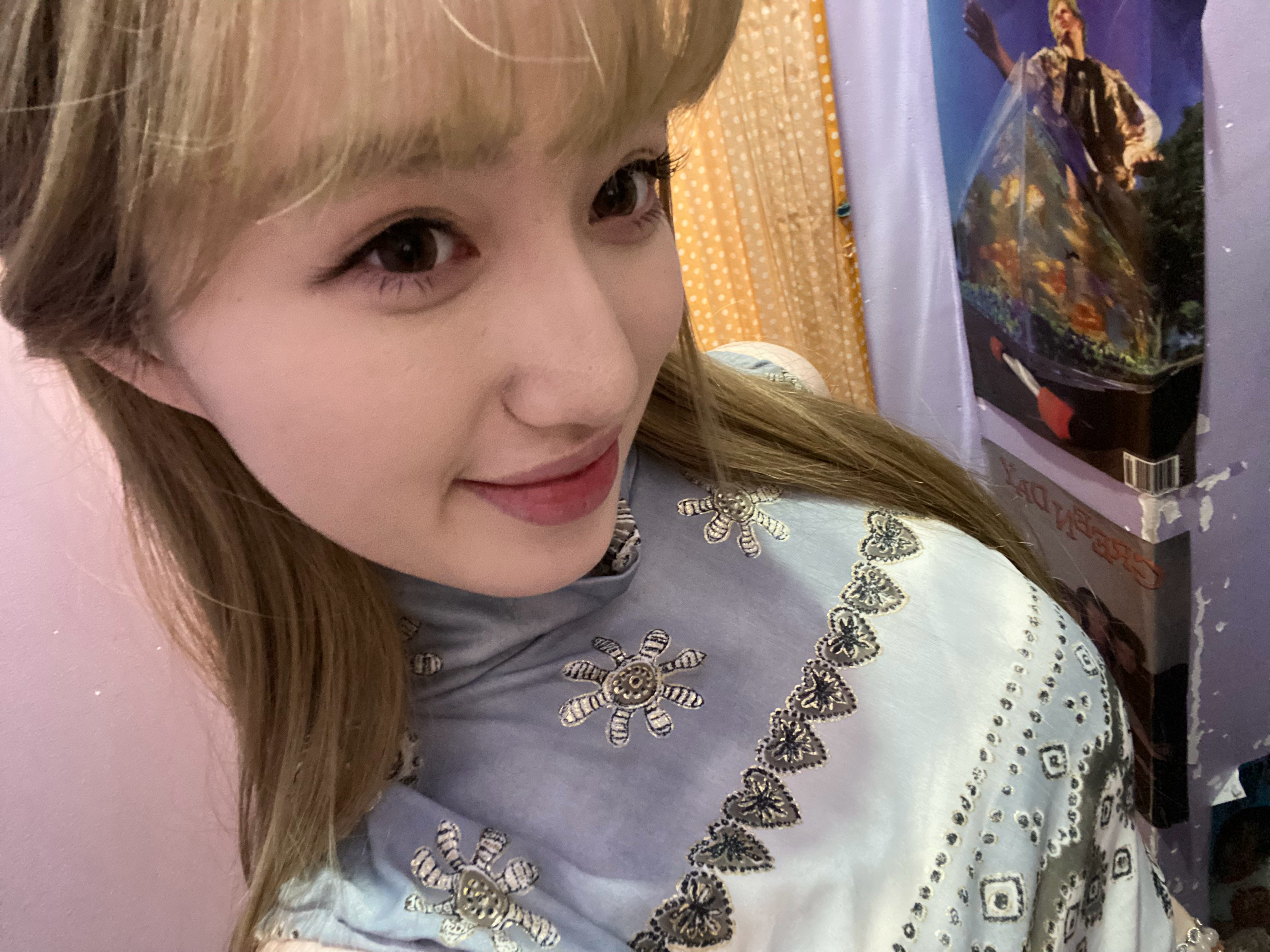 发点live～这个走读生小姐姐又回国了…[兔子][给你小心心] 