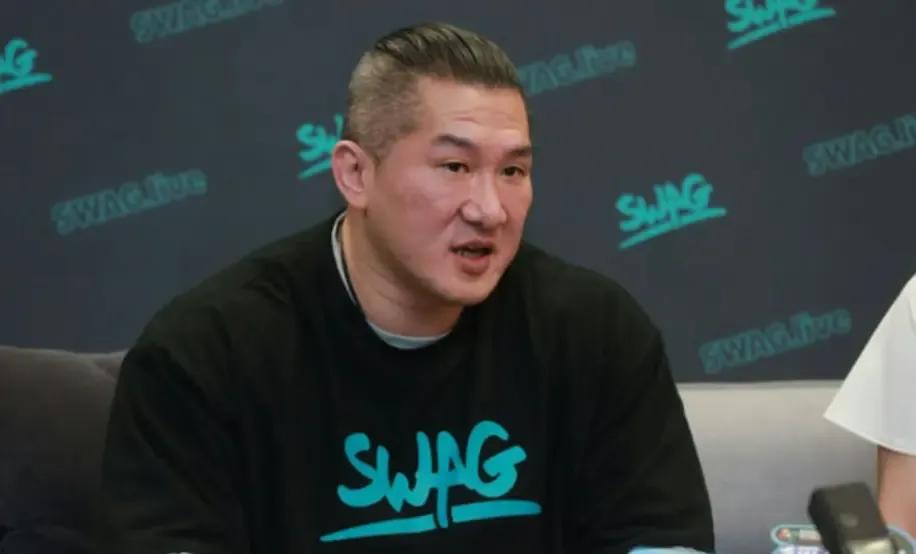 岛内的网红陈之翰来到大陆以后就变成了谦谦君子。

可以说，这次岛内的网红陈之翰在