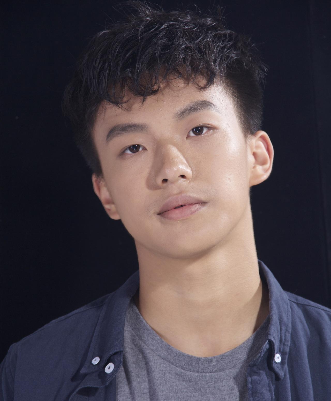 黄浚良，2000年5月7日出生于北京，中国内地青年影视演员。年少踏足演艺圈，少年