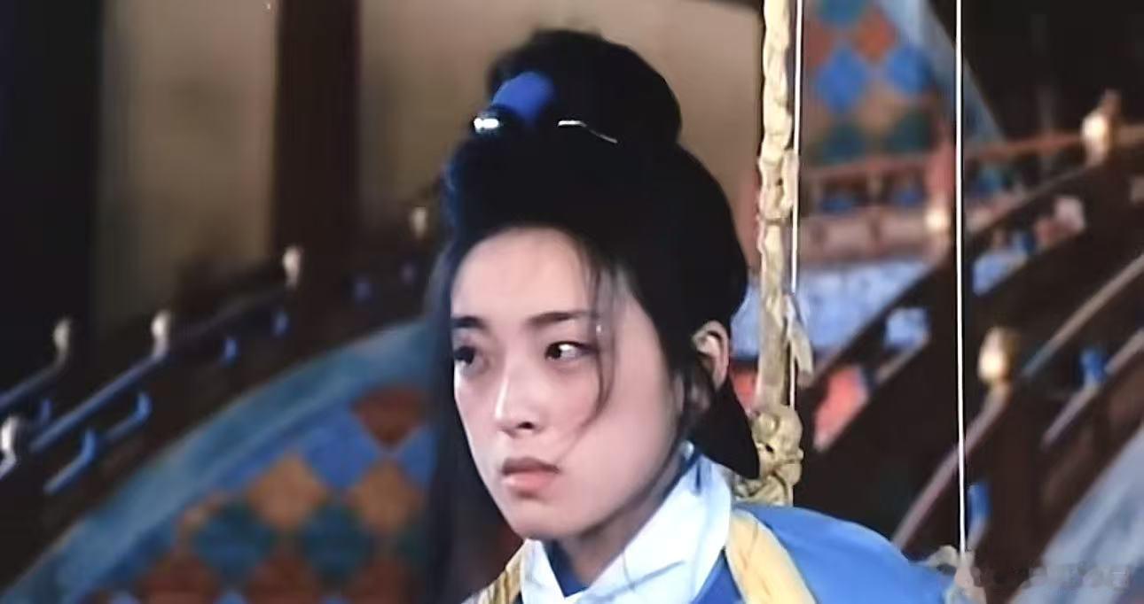 一代妖后的阿鲁特氏皇后气质太绝了！蓝衫素鬓也掩盖不了气质 