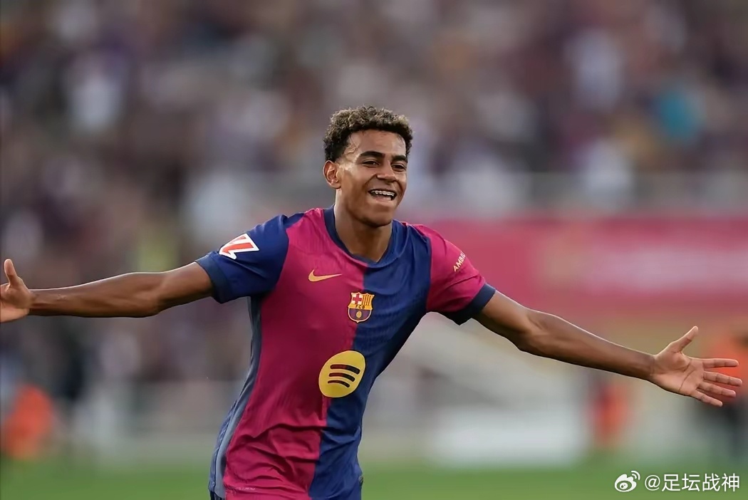 生活手记巴萨本场3-0完胜，核心球员集体爆发，贝尔纳尔、亚马尔、佩德里是三大关键