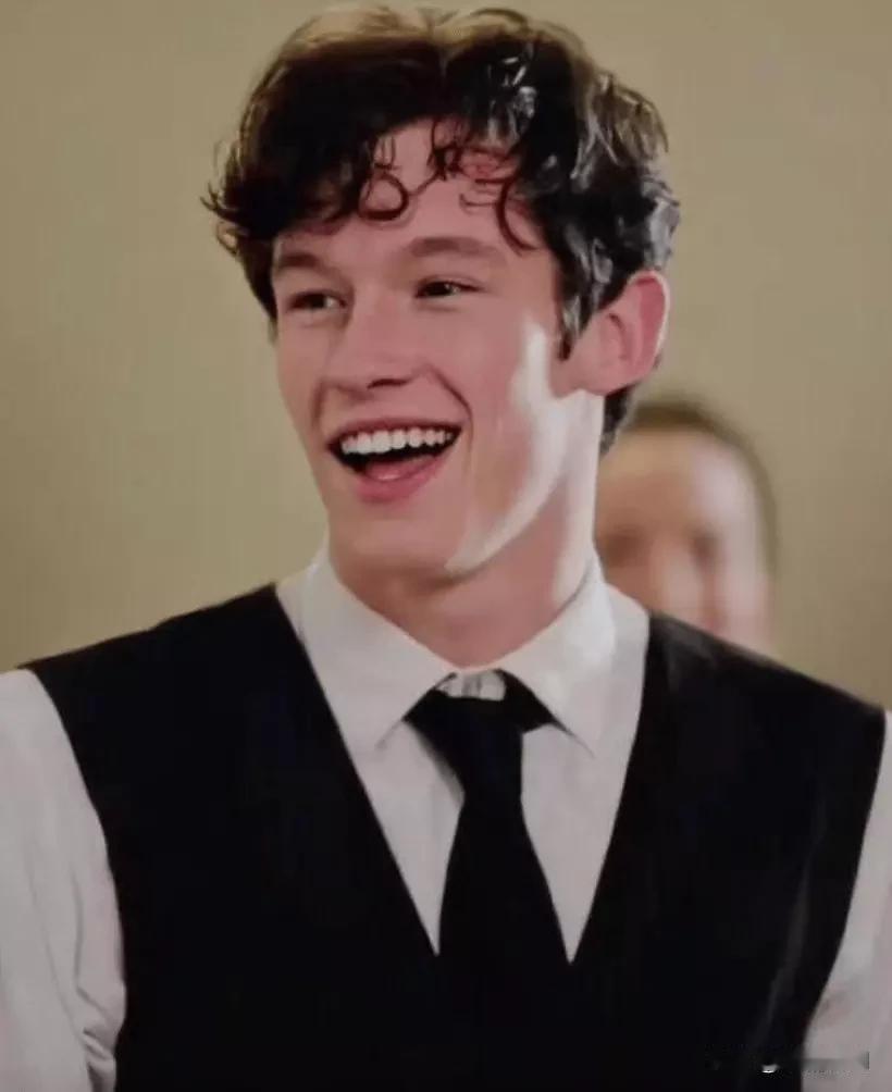 卡勒姆·特纳回应007传闻，这笑容太有戏了！
 
最近007选角真的太火了，卡哥