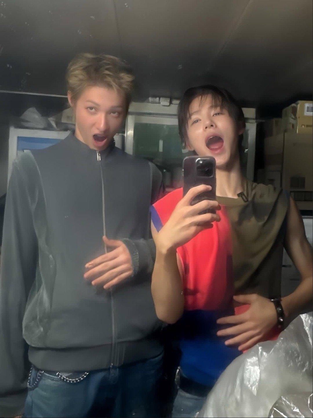左边这位叫马丁的男子出现后我才知道我的理想型是什么☝🏻 ​​​