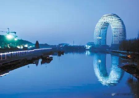 在我心里，浙江🈶4大名湖:
1、南湖
2、太湖
3、西湖
4、千岛湖

有的人
