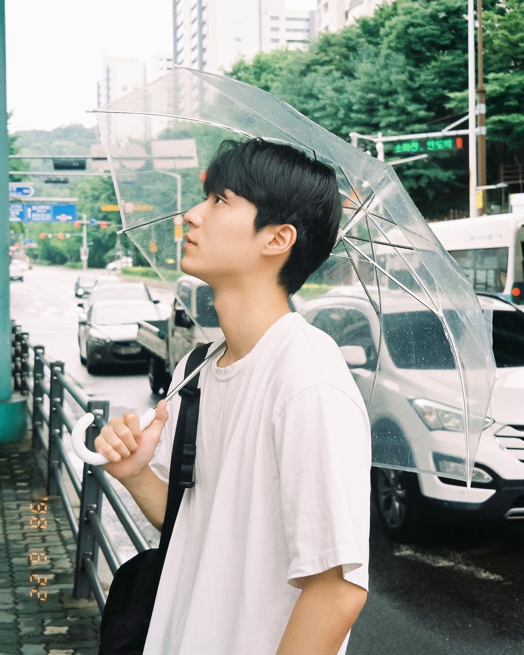下雨🌧️ins:youngsunfilm ​ ​​​