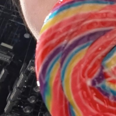 “要关注自己内心自我的声音，盯着自己内心的渴望，想做和不敢做其实是一个词，最后都