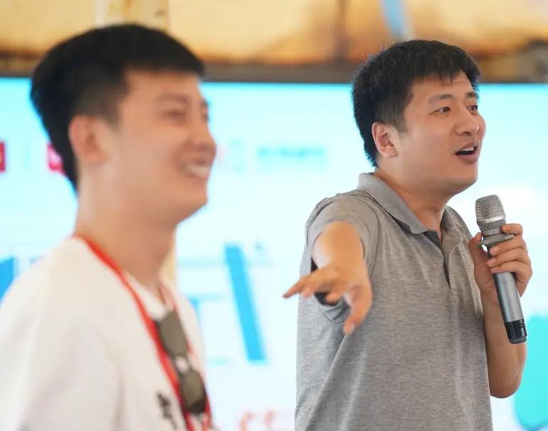 张雪峰去世头七这天，公司总经理武亮发了一篇长文悼念，里面不仅说了对公司未来的安排