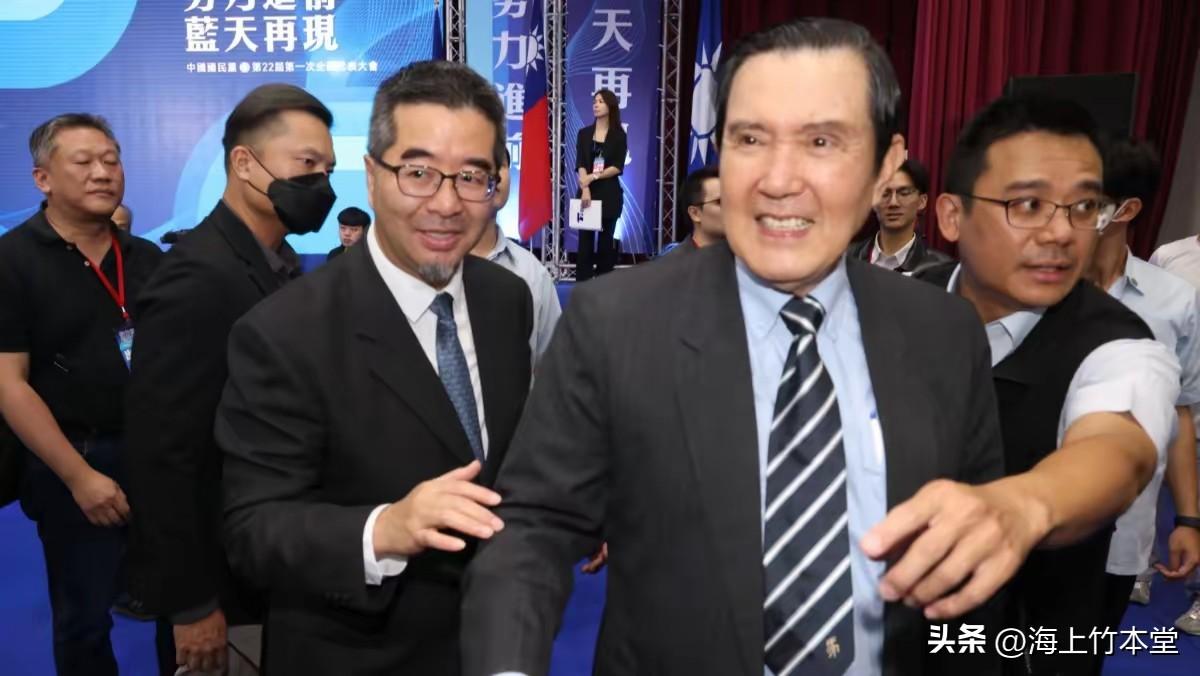 马英九：到底还是不简单

萧旭岑事件有了新进展，马英九退一步，回归理性，家事就按