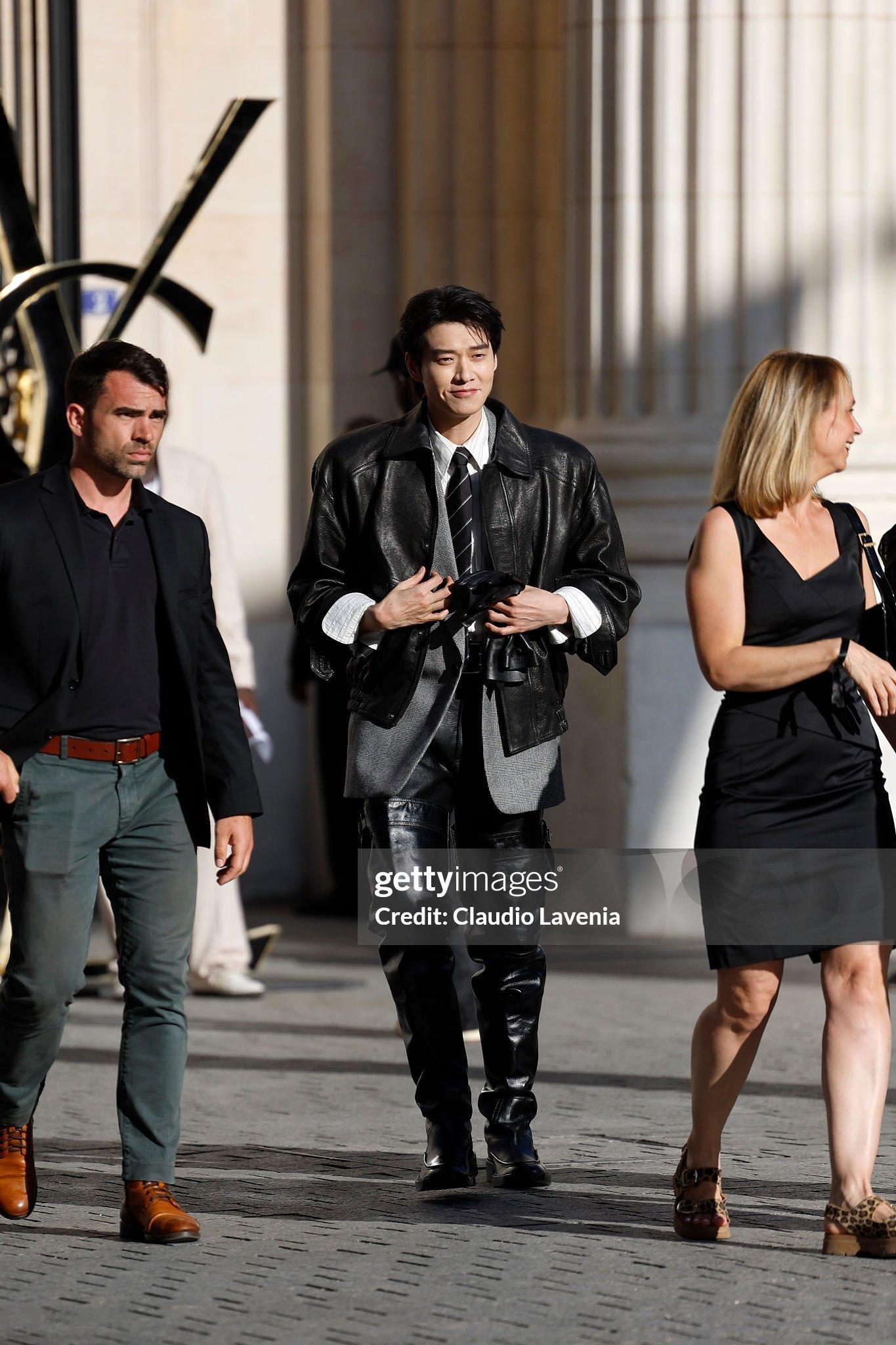 魏大勋 in Saint Laurent 2026春夏男装秀，G社生图继续更新中