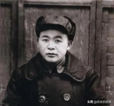 1937年太原会战，徐海东伏击日军缴获数万罐牛肉罐头，战士连日吃肉却让人看着心酸