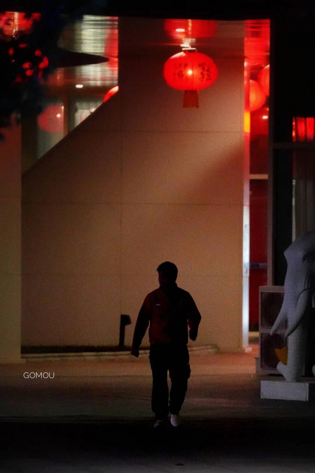 去到更广阔的舞台！
2025出发到更大的舞台，世界排名不要了，实力无需用用排名来