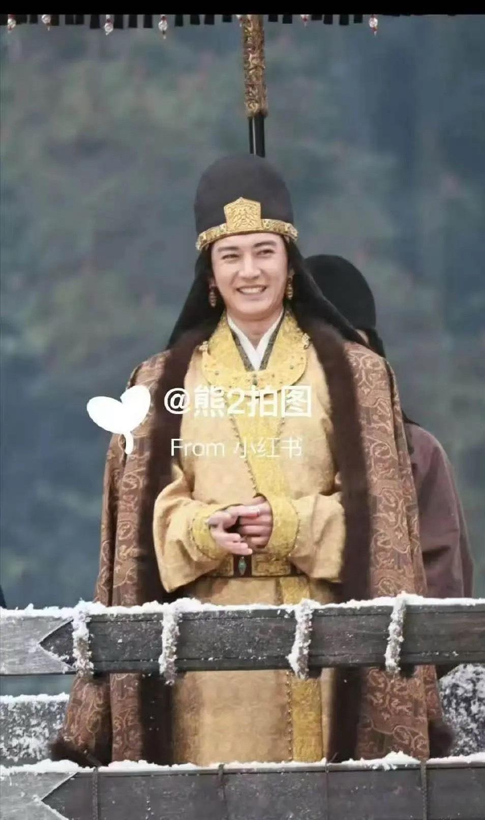 看到有人说刘学义这个是脑白金将军，笑发财了