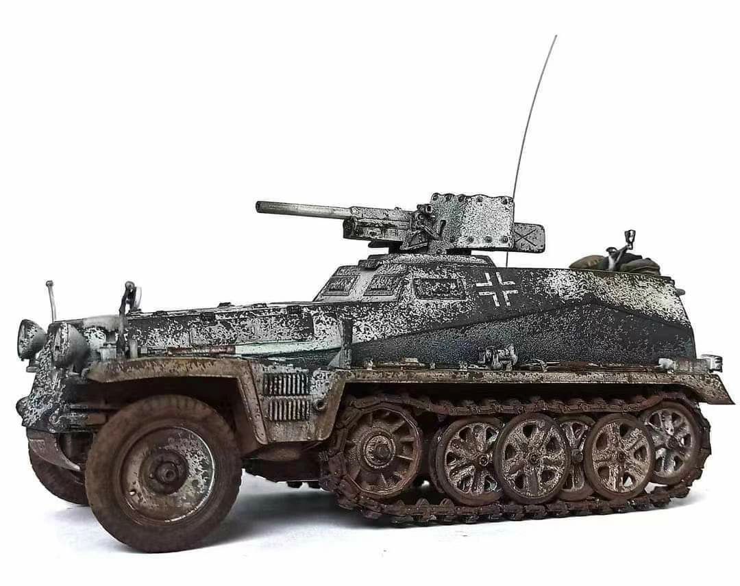 帝国的艺术之-Sdkfz.250半履带装甲车