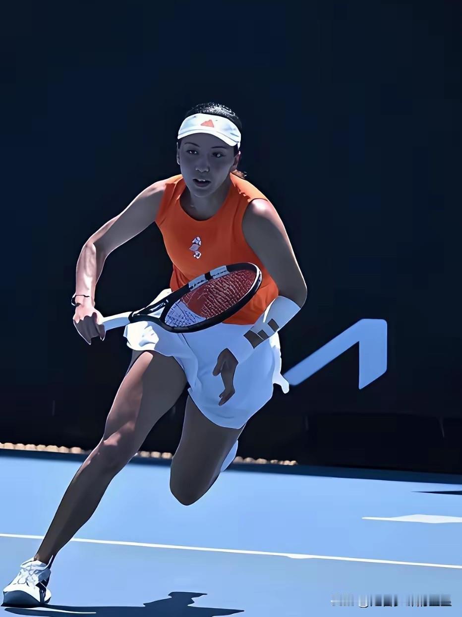 咱中国的网球女神出现了？王欣瑜这气质绝了！

最近注意到网球运动员王欣瑜，不少网