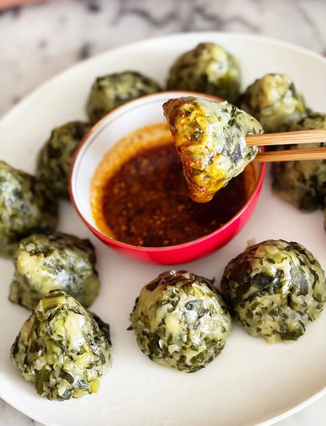 盲目节食减肥，你正在毁掉自己的健康 健闻登顶计划  减肥  很多人觉得想要减得好