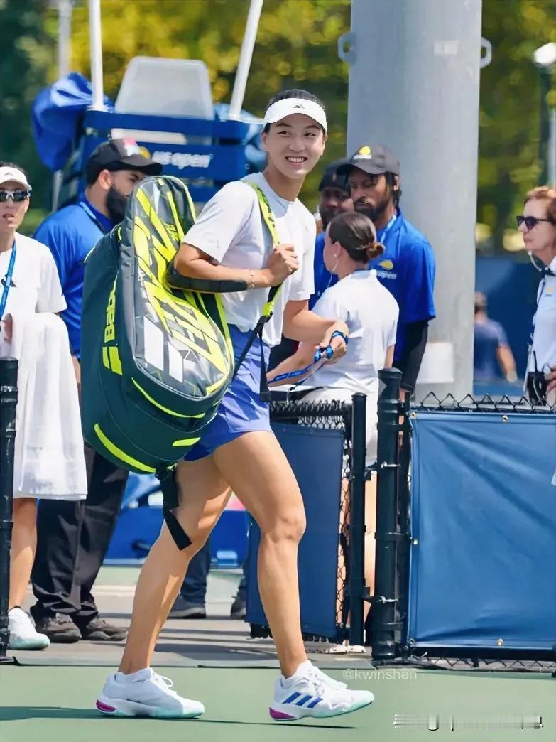 2024美国网球公开赛，王欣瑜、张之臻今夜登场。
纽约当地时间8月27日(第二比