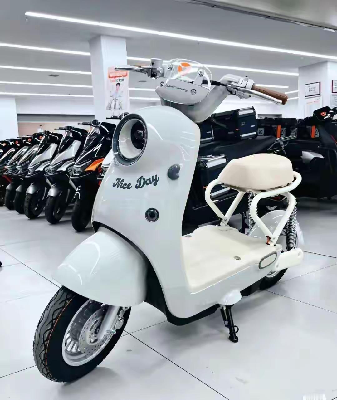 雅迪电动车道歉：车型设计上有一些考虑不周的地方，给消费者带来了不便与困扰，对此深