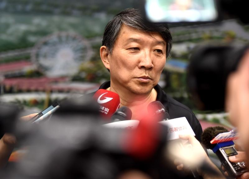 宫鲁鸣作为咱们国家的功勋教练真不是你们这些喷子能诋毁的，从钱澄海到蒋兴权再到宫鲁