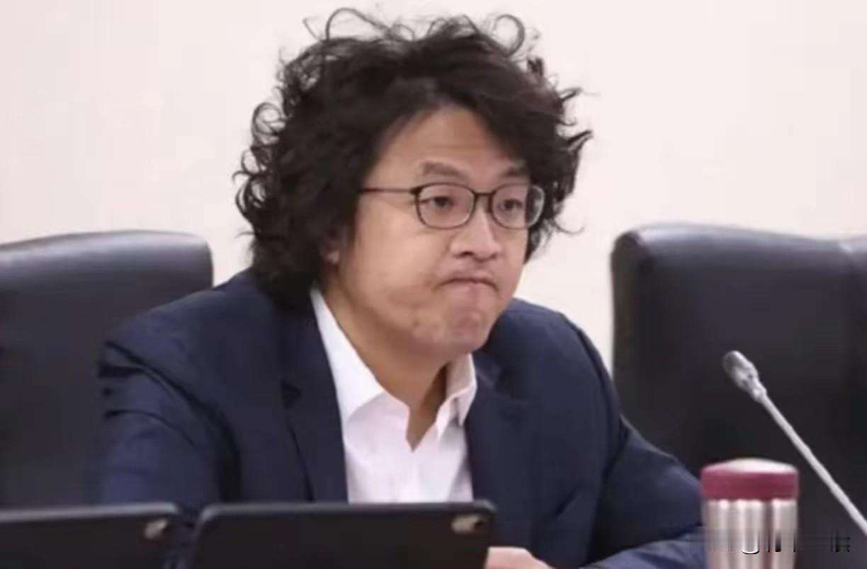 吹牛一时爽，打脸火葬场！
从前嚣张不得了，据说现在都成“沈怕怕”了。
从前靠着“