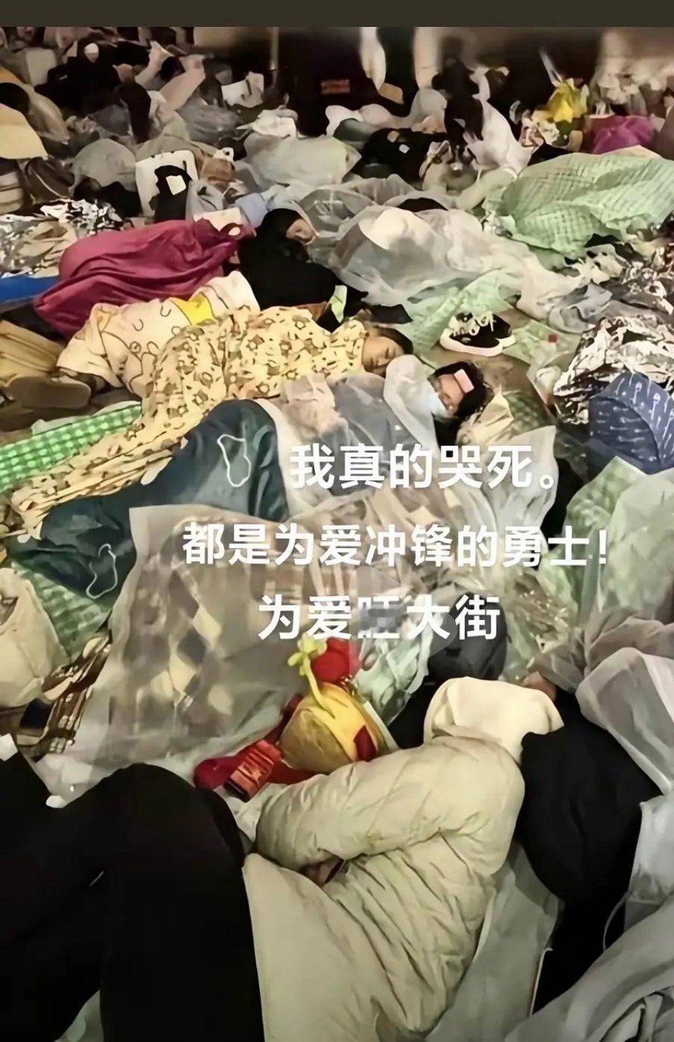 一刷到这种视频就知道肯定是哪个流量又去音乐节了 ​​​
