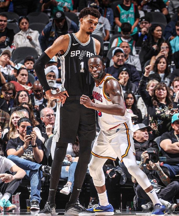 NBA：感觉像在耍猴……