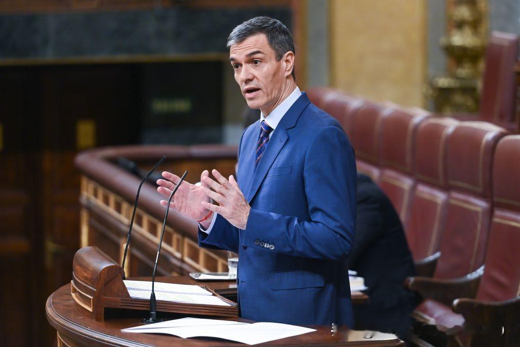 欧盟分裂！
西班牙首相：别跟中国打贸易战。
 
据彭博社9月23日消息，西班牙首