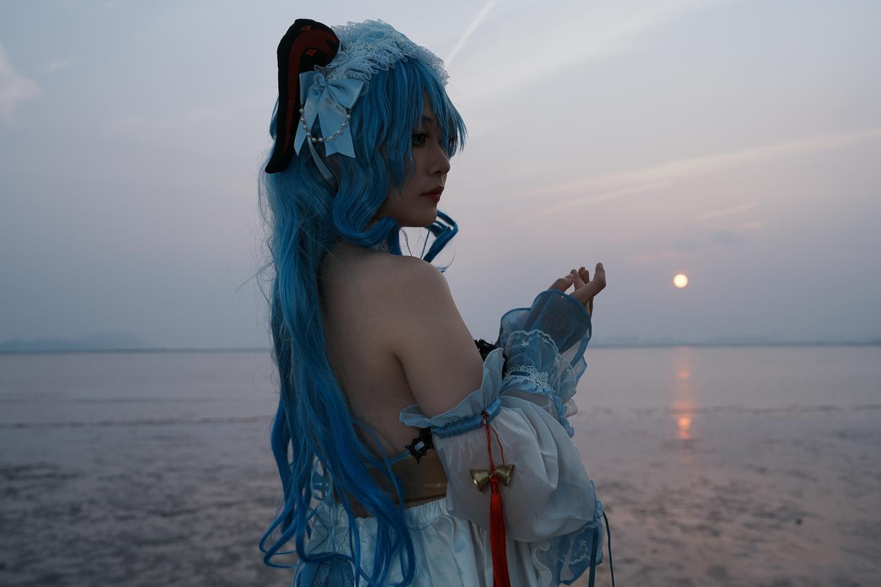夕阳无限好，甘雨也不错！#原神##游戏##二次元#