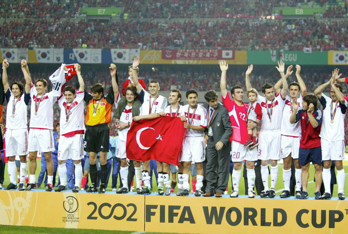 世界杯 2002年6月29日，韩国大邱，世界杯季军争夺战，土耳其3-2韩国。赛后