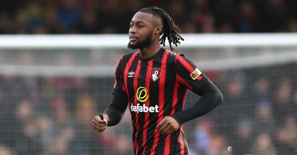 记者：塞梅尼奥预计将在48小时内正式转会曼城12月30日据记者Ben Jacob