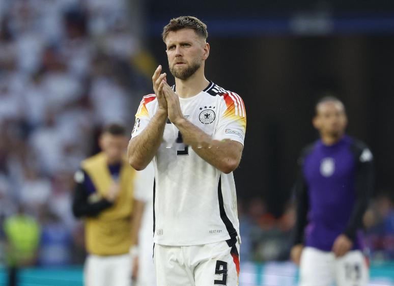 米兰接近签下菲尔克鲁格。米兰在引进菲尔克鲁格的转会上又迈出新一步，协议几乎已经达