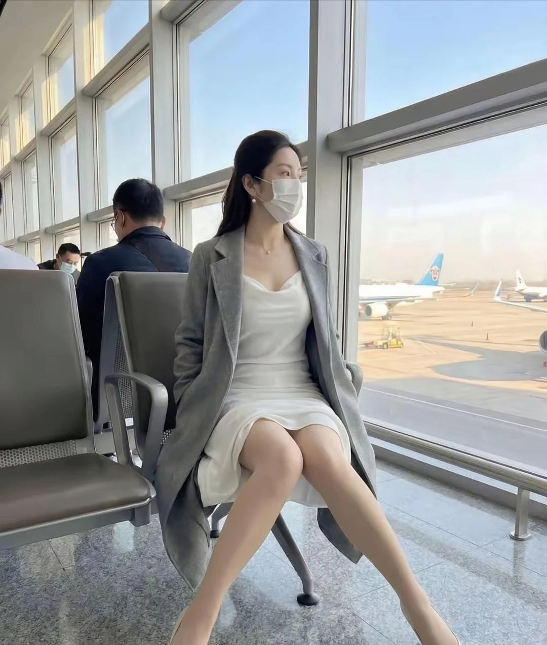 网红白冰偷税911.18万不想说这话，但是这些突然爆富的大网红，背后真的不堪入目