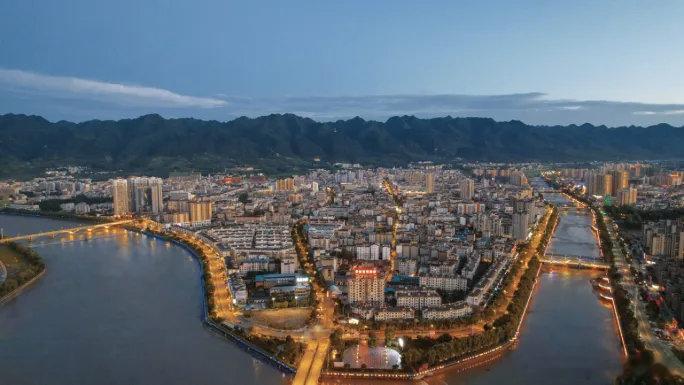 房县 近日，在中国侨联、全国台联主办的第二十六届世界华人学生作文大赛中，房县职业