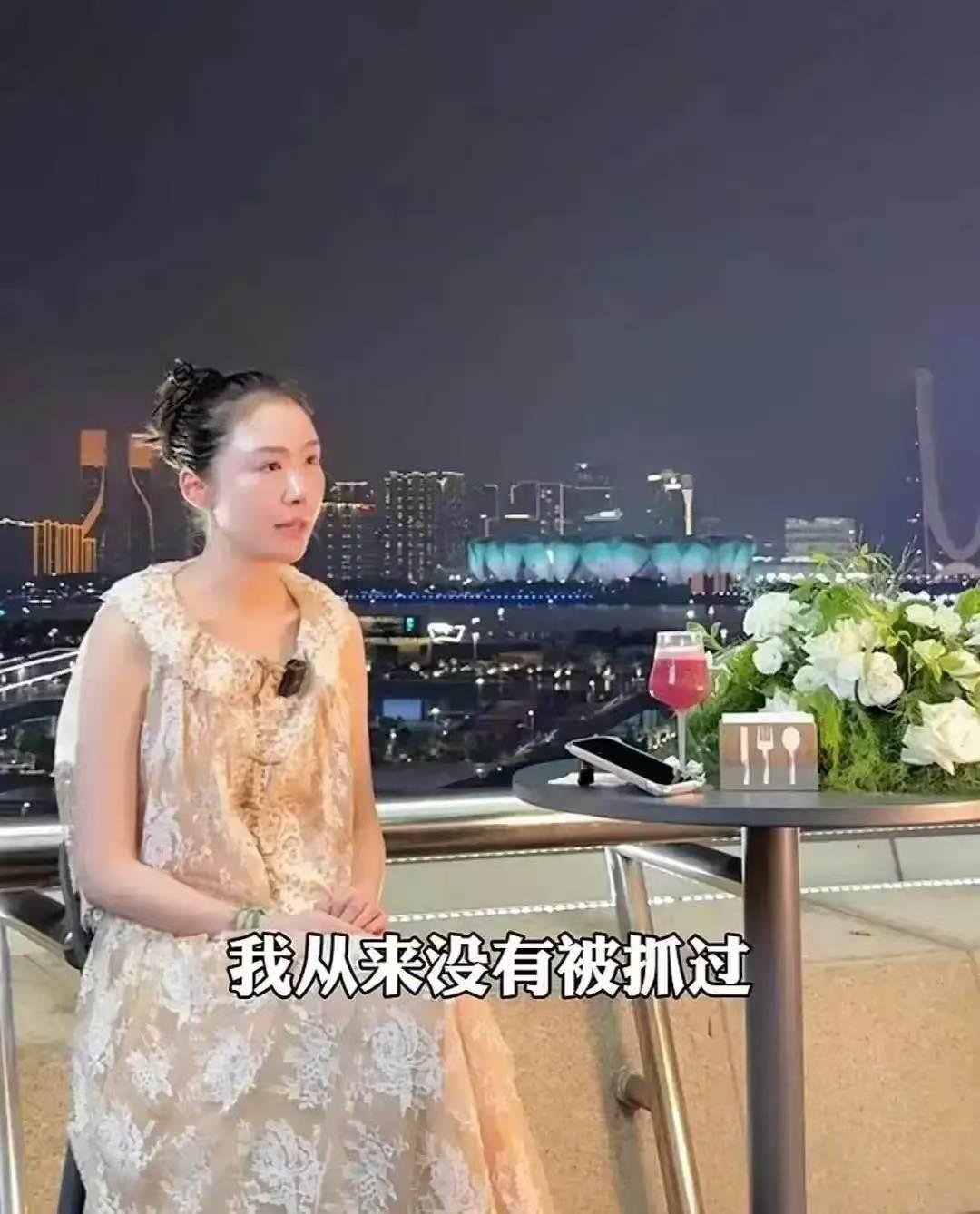 霍尊和前女友陈露，谁更值得同情


我站陈露这边，她更令人心疼。她和霍尊相恋时才