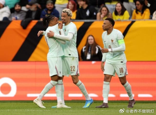 由于德尚亲自干预，法国队与哥伦比亚的热身赛被安排在3月29日周日进行。比赛结束后