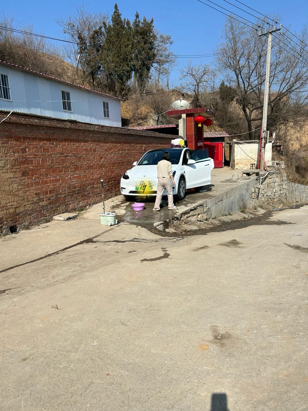 别旅游了，过年就好好在家串亲戚