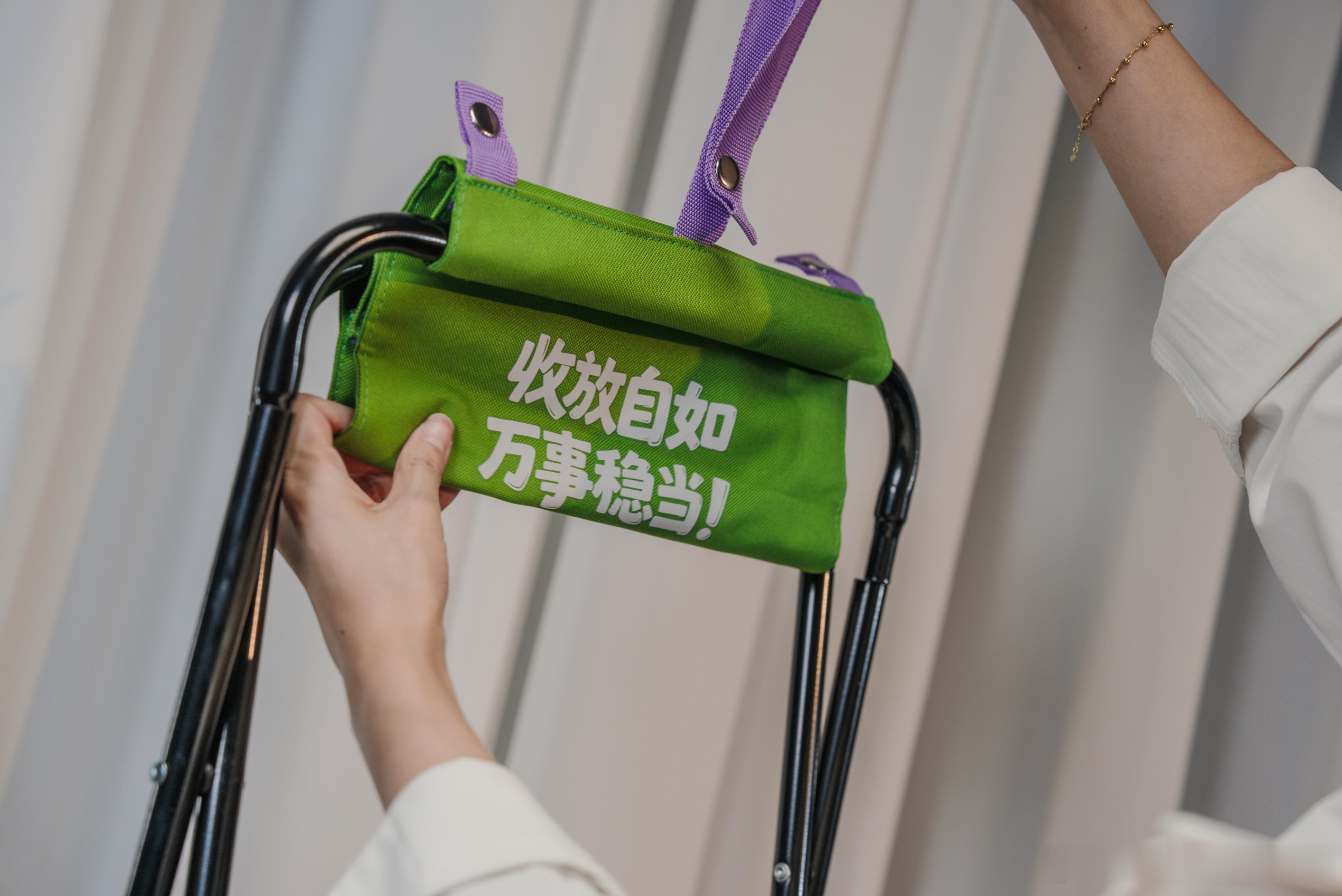 端午礼物🎁OPPO 送来了户外大礼包这个小粽子挂件也太可爱了还有水杯也可以斜挎