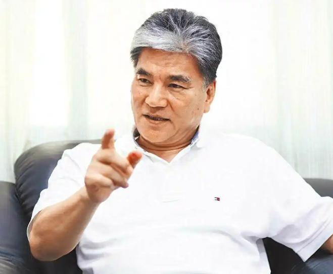 李鸿源直言：“我感觉他们不会回来了！”近日，李鸿源在访谈中提到一个扎心的数据：目