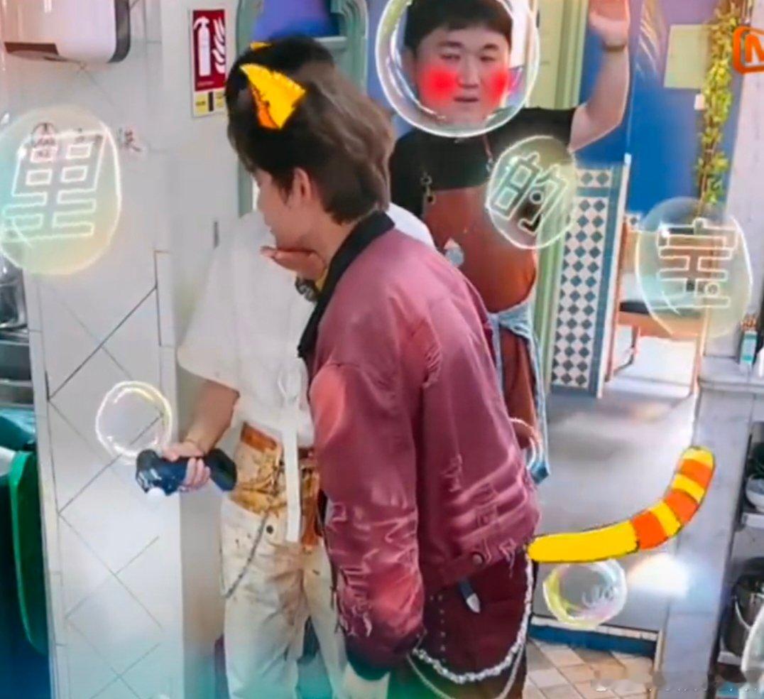 黄晓明说以后中餐厅没有丁禹兮怎么办黄晓明说丁禹兮不来他下季不参加了中餐厅 谁懂啊