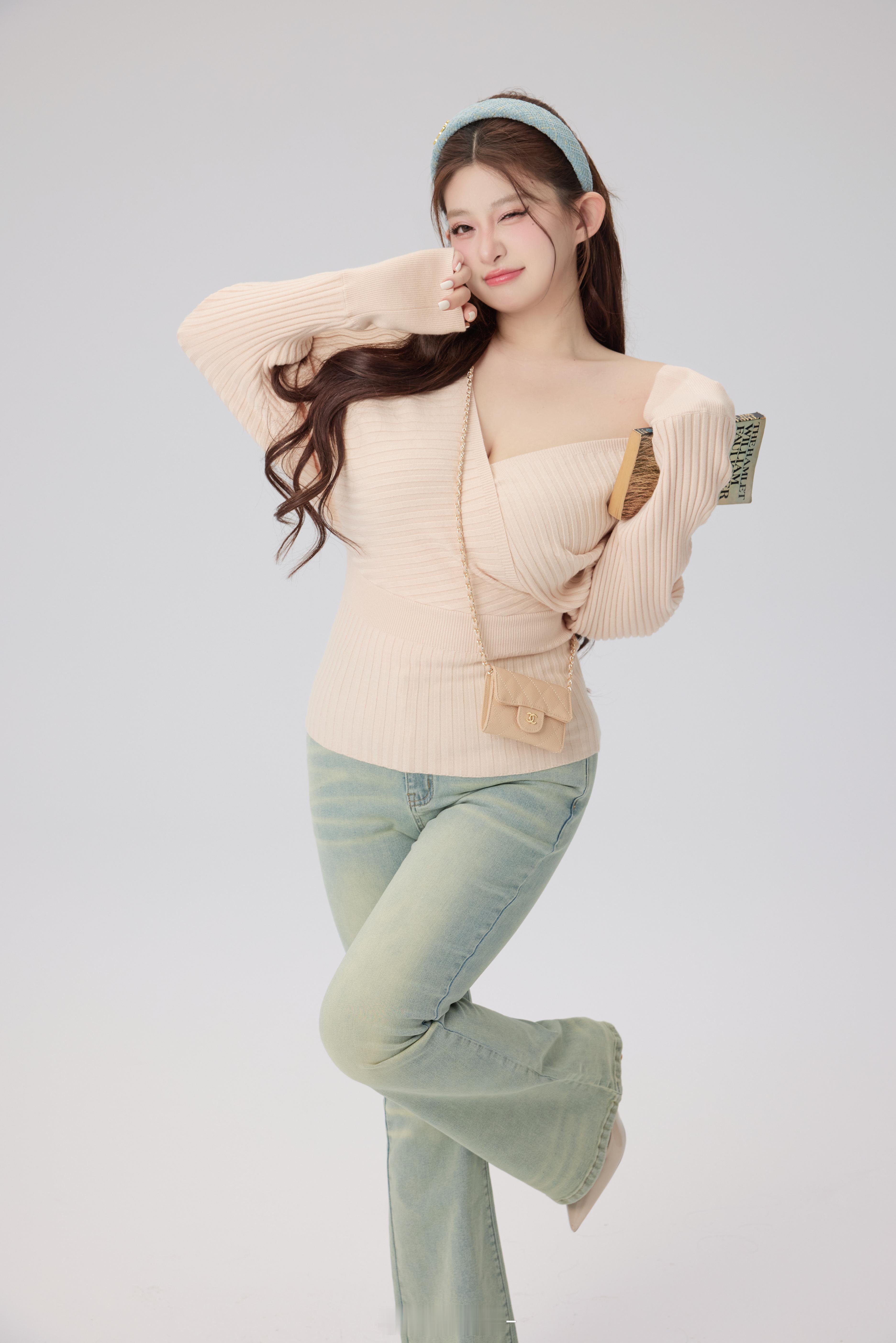 新年首新·温柔系私藏 “粉瓷肌”粉瓷肌色调自带磨皮滤镜(>^ω^<)衬得肌肤通透