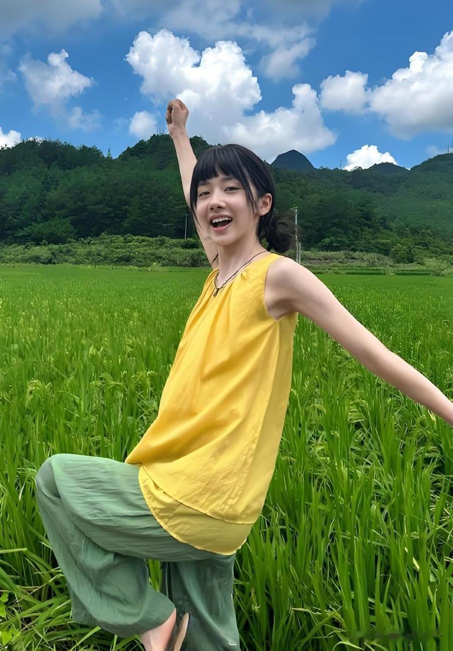 刘震云的话，

终于还是在《小芳》里应验了，

剧中各种颠覆三观的话题甭管是“未