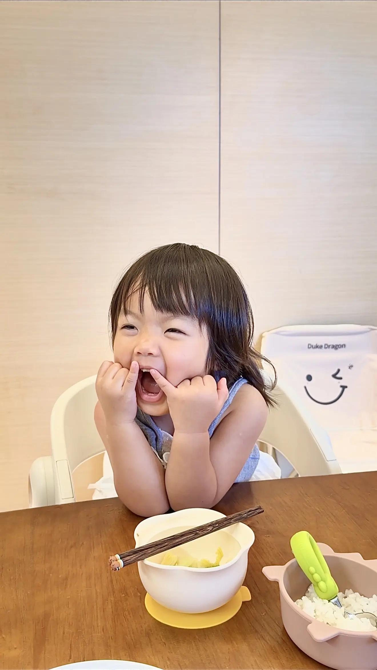 和老公异地可以，和女儿异地困难