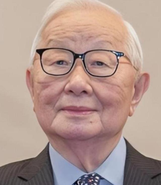 台积电 创始人 张忠谋 又一次语出惊人，在最新受访时，他当着所有人的面，语气坚定