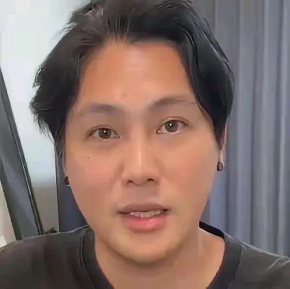 S妈想要和汪小菲谈？谈什么？S妈为什么要拿孩子说事儿，还要装可怜？主播建国给出了