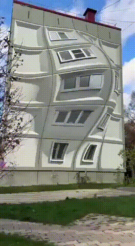 这哪个人才刷的墙
估计路口得天天出车祸吧