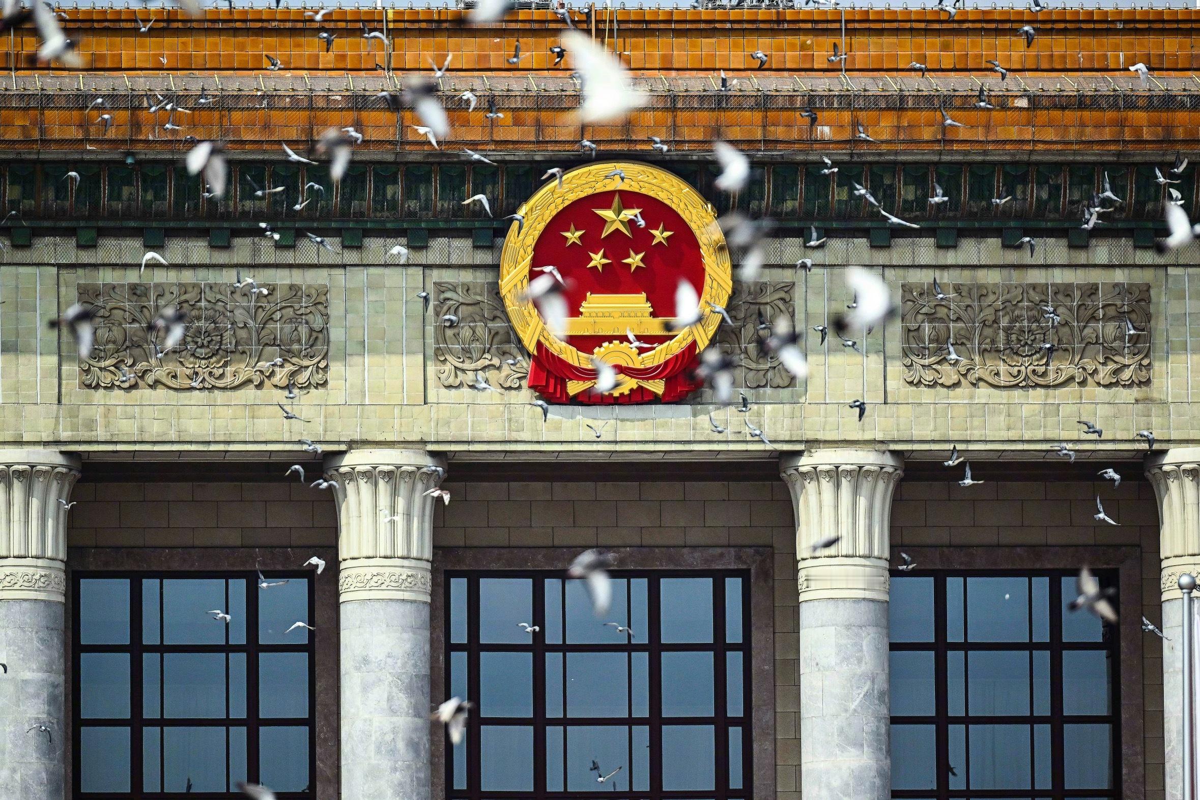 每次刷完阅兵视频，都更加期待2049年10月1日了。想到那时候为了伟大的祖国同乐