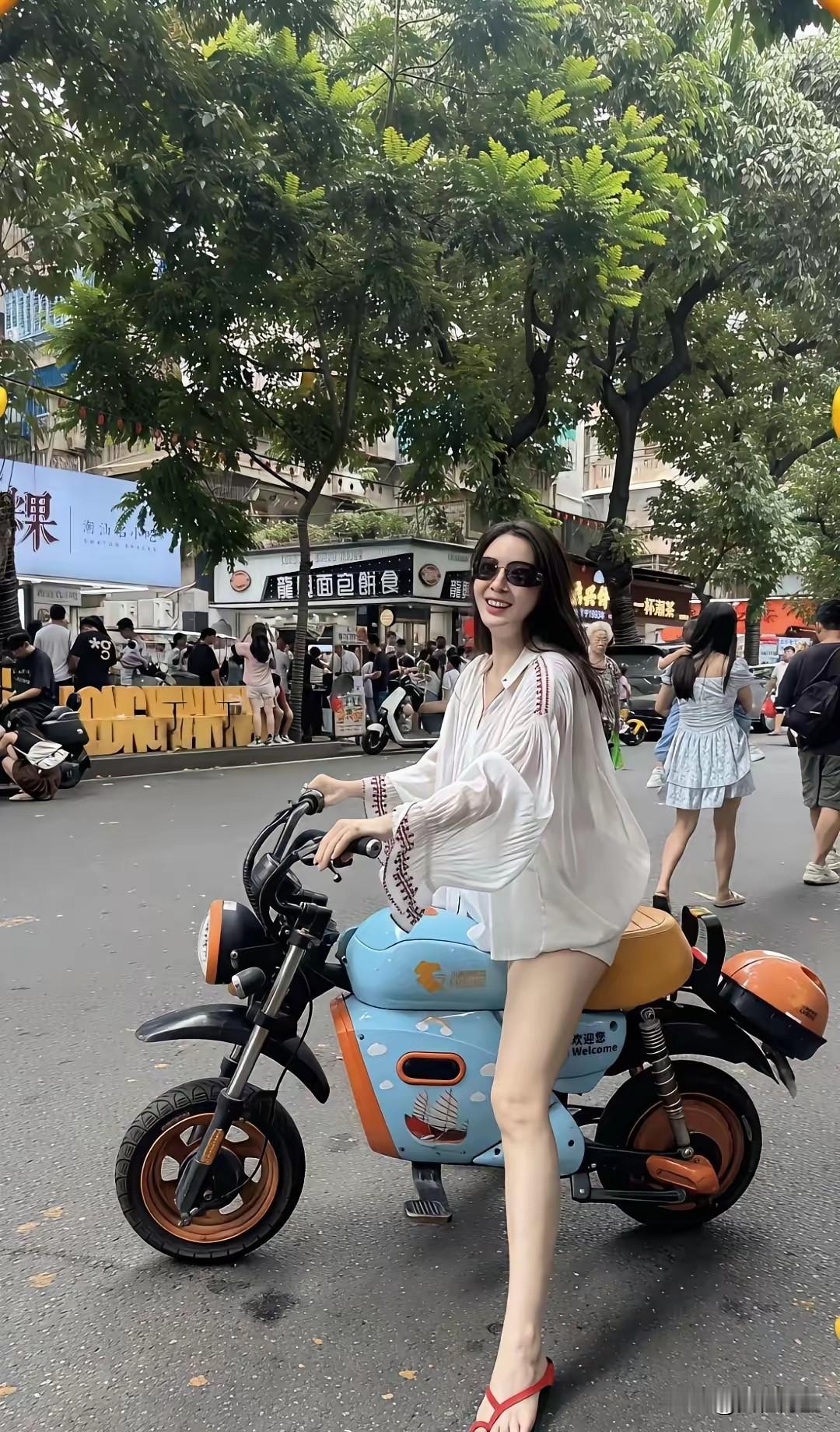 这摩托车很适合女生骑